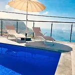 Da Bisa With Heated Swiming Pool Βίλα