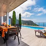 Da Bisa With Heated Swiming Pool