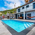 别墅 Da Bisa With Heated Swiming Pool