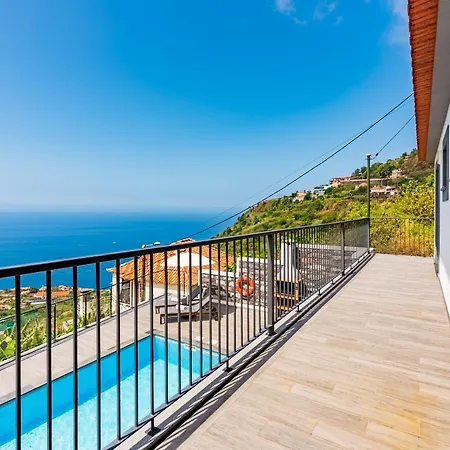 Da Bisa With Heated Swiming Pool Вилла