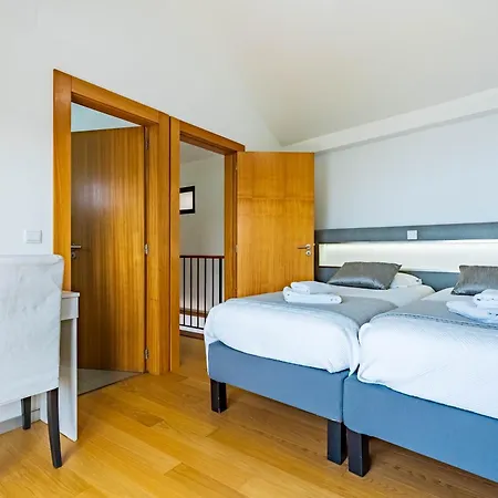 Вилла Da Bisa With Heated Swiming Pool Арку-да-Кальета