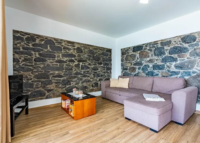 Da Bisa With Heated Swiming Pool Arco da Calheta (Madeira)