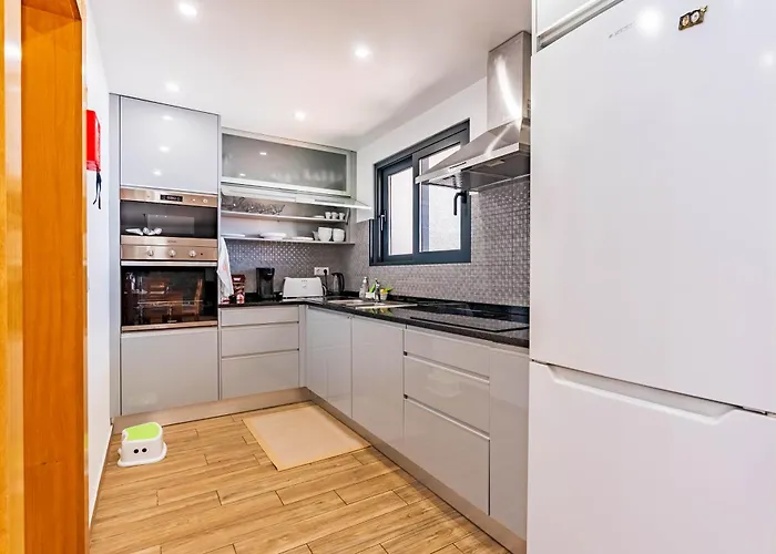 别墅 Da Bisa With Heated Swiming Pool *